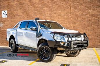 HOLDEN COLORADO REVOLVER GLOSS BLACK WITH MILLED ACCENTS
